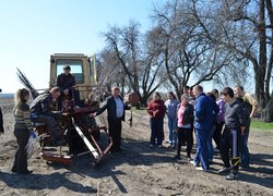 Закладання нового саду в Уманському НУС